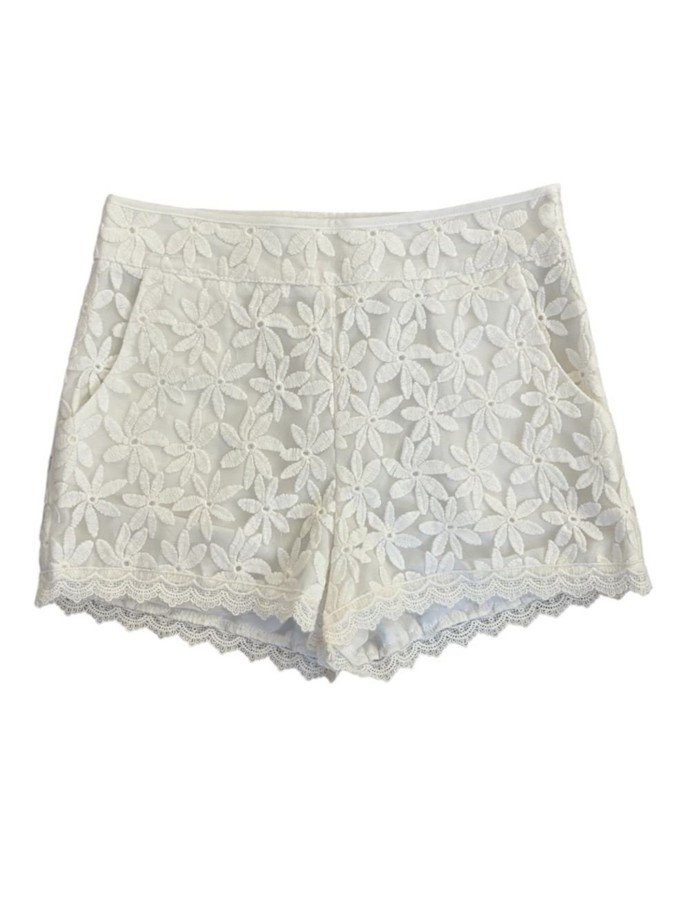 Monteau Floral Lace Overlay Dressy Shorts - Ivory White Size M